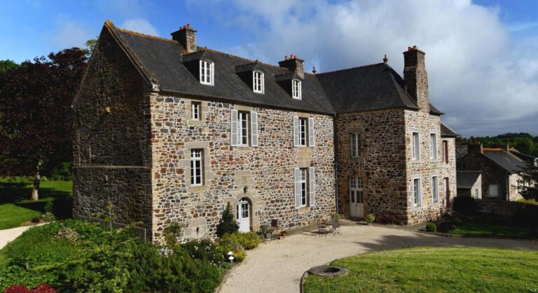 Manoir de la Villeneuve, Bretagne - France