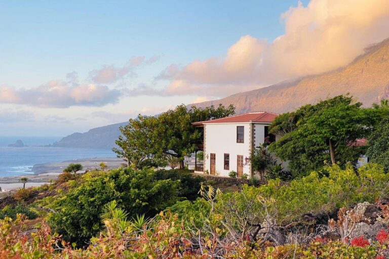 La Rayuela Suites, El Hierro, Spain